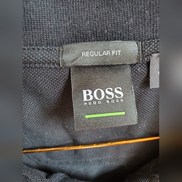 Hugo Boss polo - Picture 2 of 3